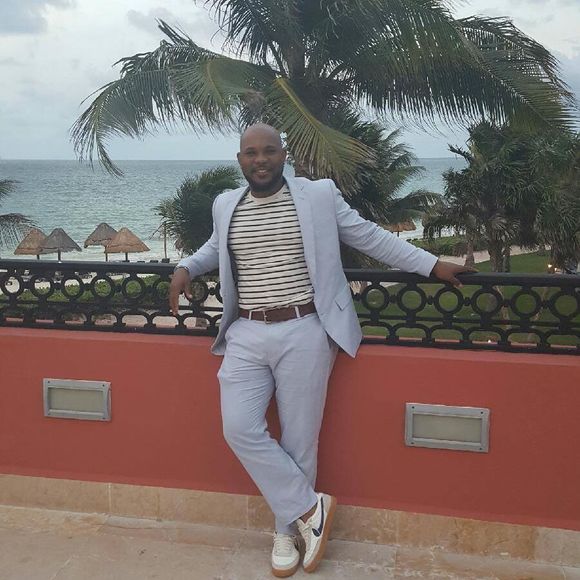 Meet your Posher, Alexander - Picture 1 of 1